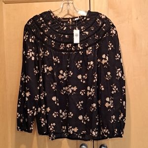 Long sleeve floral Old Navy blouse, size M